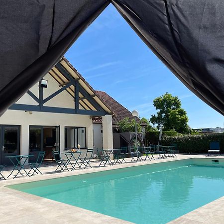 Hotel Le Roxane Saint-Laurent-des-Vignes Zewnętrze zdjęcie