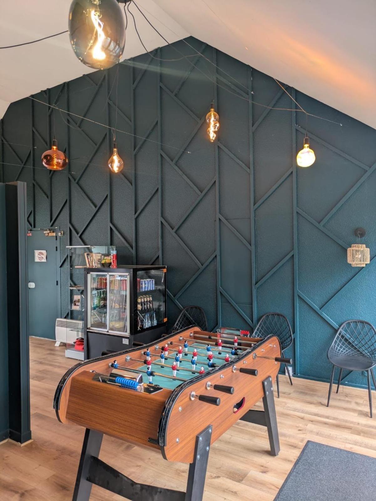 Hotel Le Roxane Saint-Laurent-des-Vignes Zewnętrze zdjęcie
